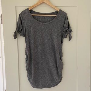 Motherhood Maternity | Heather Grey Tie-Sleeve Maternity Tee M